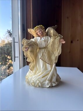 Golden Angel Tree Topper - Cream & Gold